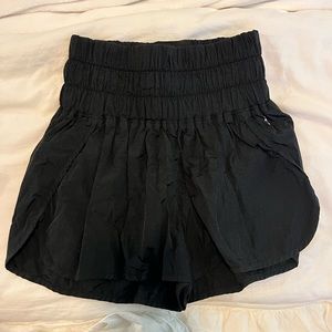 FREE PEOPLE “the way home shorts”